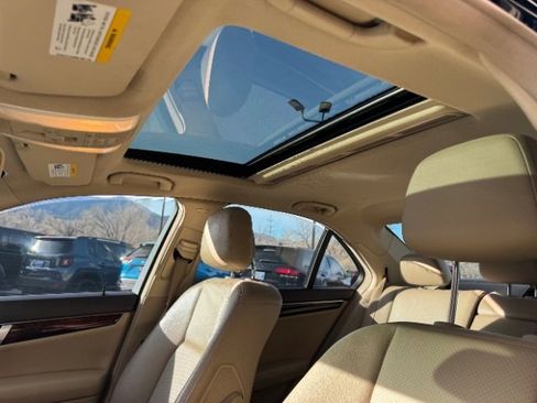 Used 2014 Mercedes-Benz C 300 4MATIC Sedan image 17