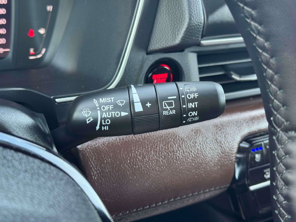 Used 2026 Honda Pilot Elite image 26