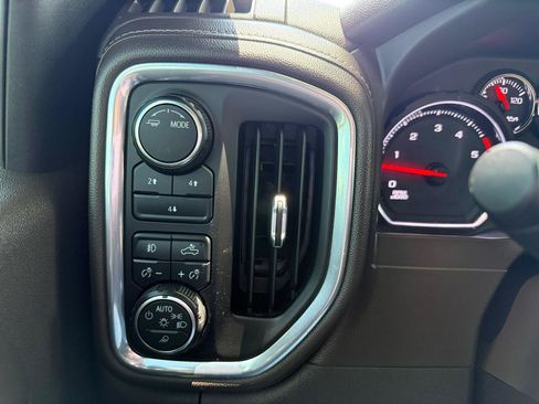 Used 2020 Chevrolet Silverado 2500 LT w/ All Star Edition AWD/4WD image 25