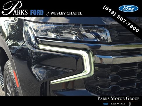 Used 2021 Chevrolet Tahoe Z71 w/ Rear Media and Nav Package image 7