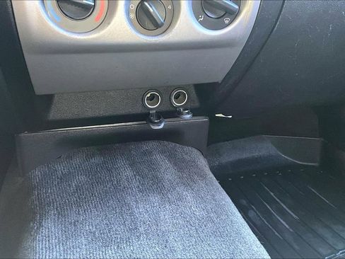 Used 2010 GMC Canyon SLE w/ Power Convenience Package image 12