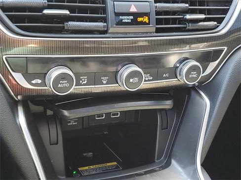 Used 2022 Honda Accord Sport image 21