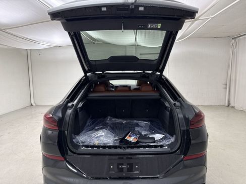New 2027 BMW X6 xDrive40i image 27