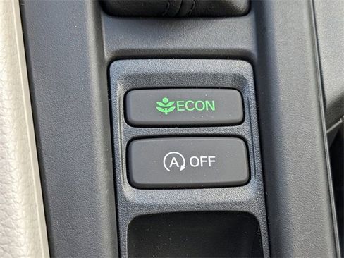 New 2025 Honda Accord SE image 29