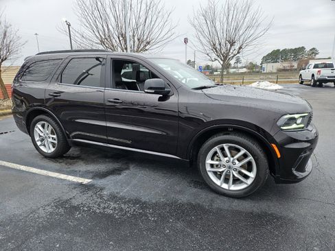 Used 2024 Dodge Durango GT image 1