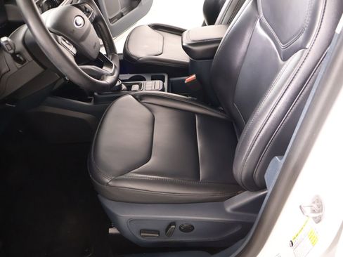 Used 2023 Ford Maverick Lariat w/ Lariat Luxury Package FWD image 12