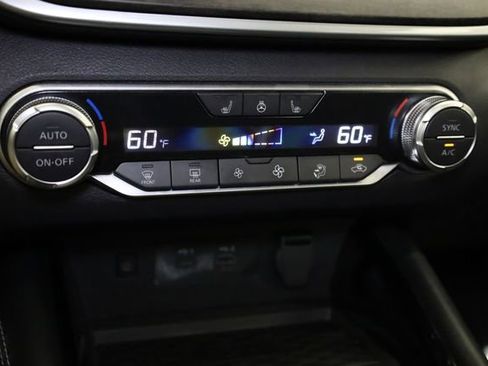 Used 2023 Nissan Altima 2.5 SL FWD image 22