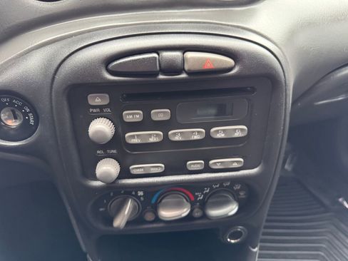 Used 2003 Pontiac Grand Am SE image 17