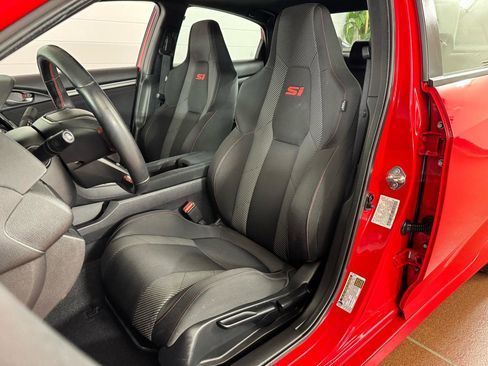 Used 2018 Honda Civic Si image 13