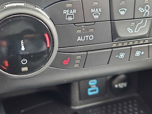 Used 2022 Ford Bronco Sport Outer Banks w/ Tech Package AWD/4WD image 22