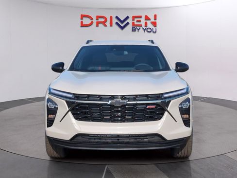 New 2026 Chevrolet Trax RS w/ Driver Confidence Package image 8