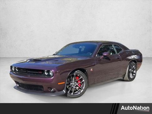 Used 2021 Dodge Challenger R/T Scat Pack image 1