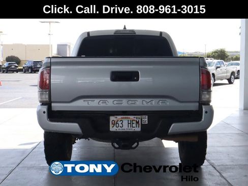 Used 2023 Toyota Tacoma TRD Off-Road image 4