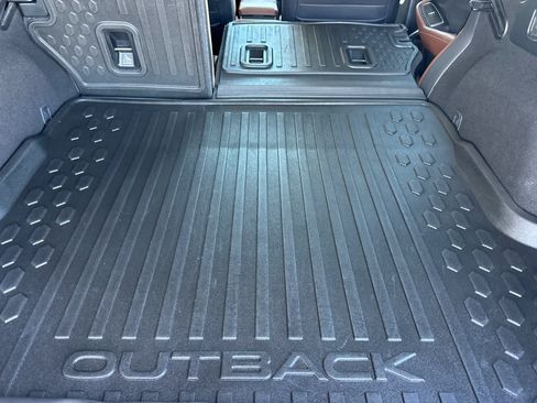 Used 2020 Subaru Outback Touring XT AWD/4WD image 14