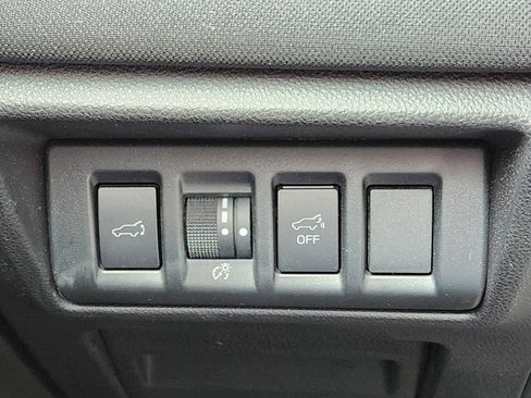 Used 2024 Subaru Outback Premium AWD/4WD image 22
