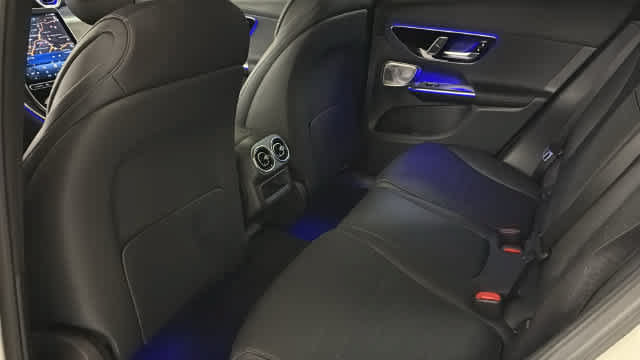 Certified 2026 Mercedes-Benz GLC 300 4MATIC image 29