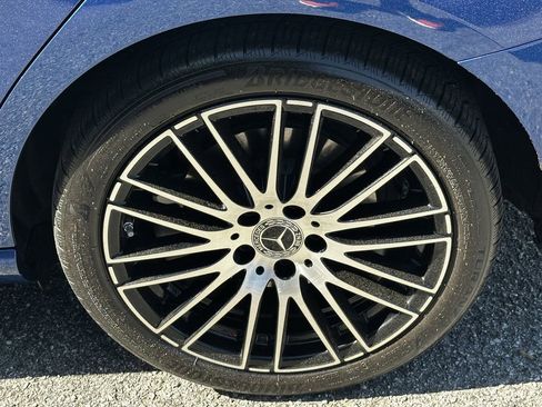 Certified 2023 Mercedes-Benz C 300 4MATIC Sedan image 22