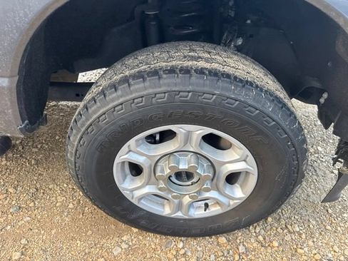 Used 2025 Ford F250 XLT w/ FX4 Off-Road Package AWD/4WD image 11