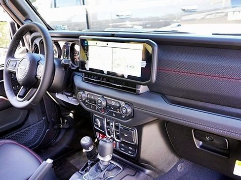 New 2026 Jeep Wrangler Unlimited Rubicon AWD/4WD image 14