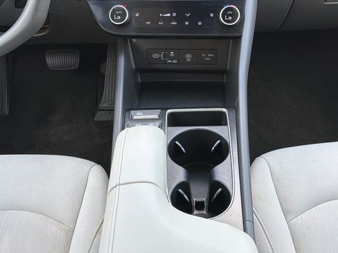 Used 2025 Hyundai Sonata SEL FWD image 5
