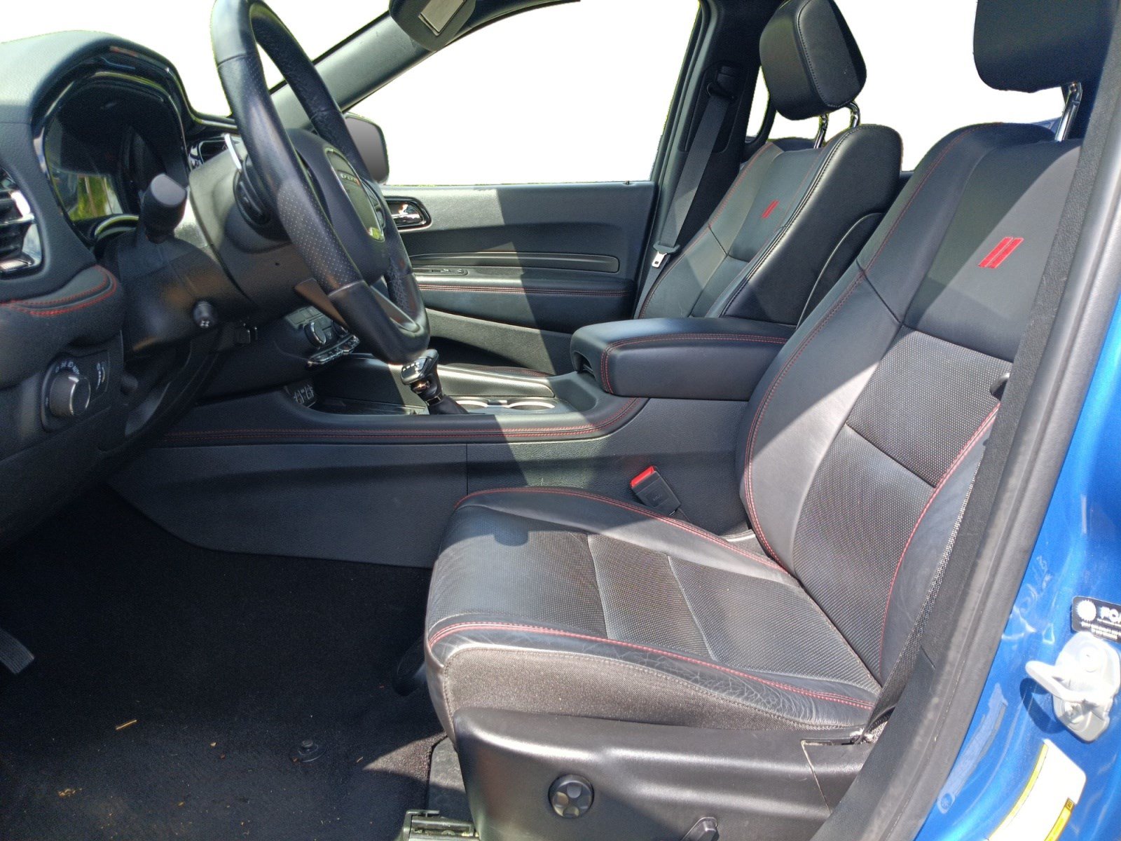 Used 2025 Dodge Durango GT AWD/4WD image 9