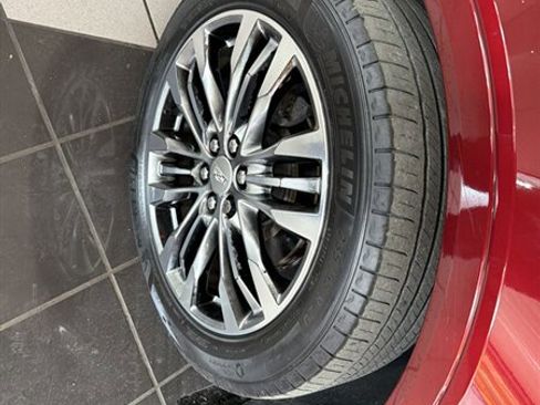 Used 2017 Cadillac XT5 Premium Luxury w/ Advanced Security Package image 36