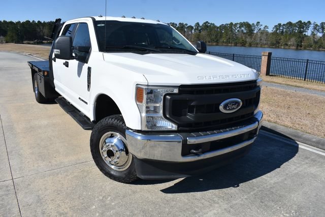 Used 2022 Ford F350 XL w/ Power Equipment Group AWD/4WD image 2