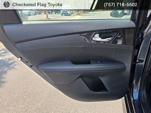 Used 2023 Kia Forte GT-Line w/ GT-Line Technology Package FWD image 38