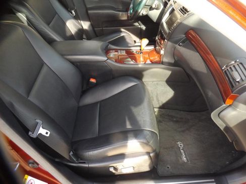 Used 2009 Lexus LS 460 AWD image 12