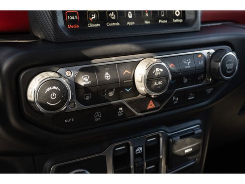 Used 2020 Jeep Gladiator Rubicon image 26