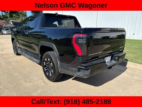 Used 2026 GMC Sierra EV Elevation AWD/4WD image 3