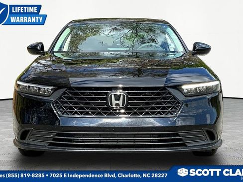 Used 2025 Honda Accord LX image 2