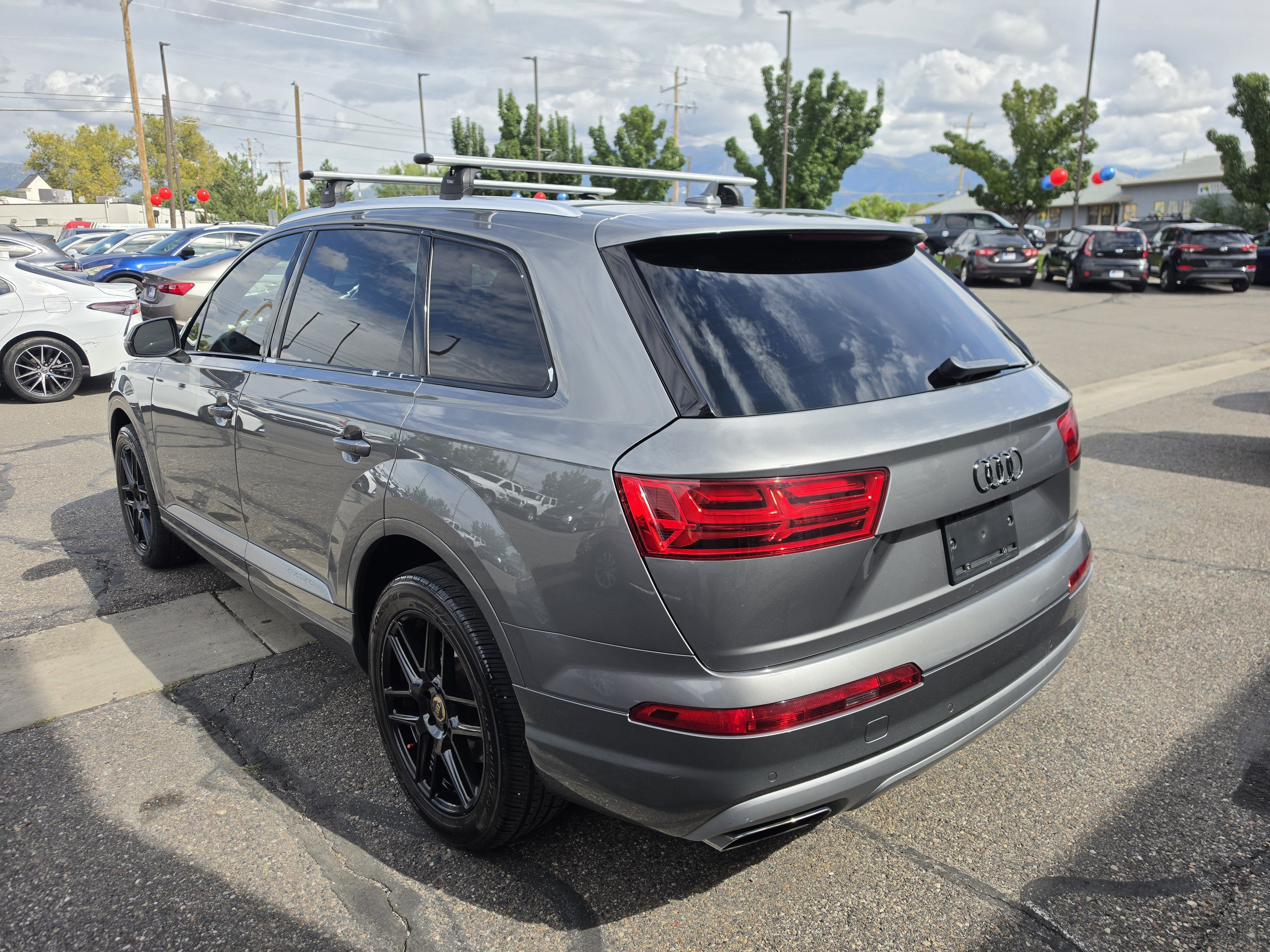 Used 2017 Audi Q7 3.0T Premium Plus w/ Premium Plus Package AWD/4WD image 5