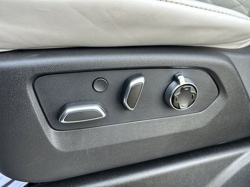 Certified 2026 Cadillac Escalade ESV Platinum Sport w/ LPO, Floor Liner Package AWD/4WD image 13