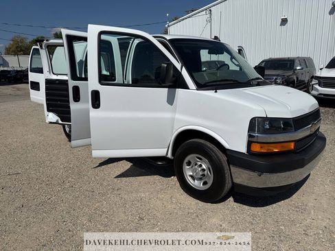 Used 2023 Chevrolet Express 2500 w/ Driver Convenience Package image 34