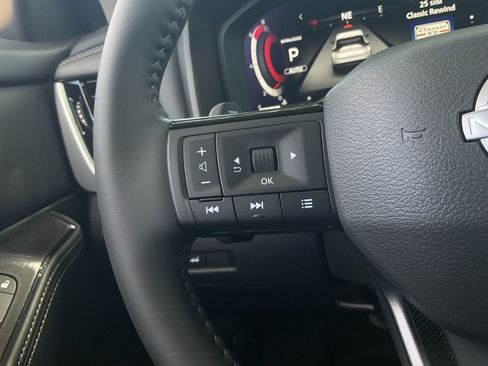 New 2026 Nissan Rogue Platinum AWD/4WD image 35