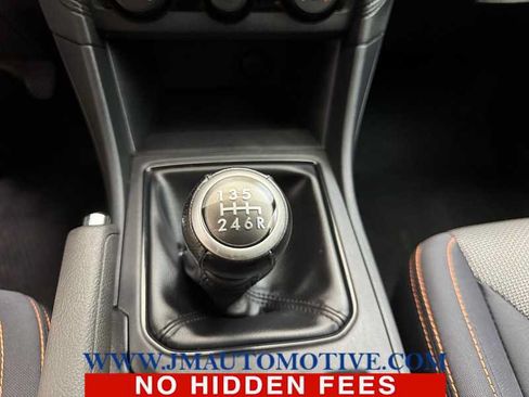 Used 2019 Subaru Crosstrek 2.0i Premium AWD/4WD image 31