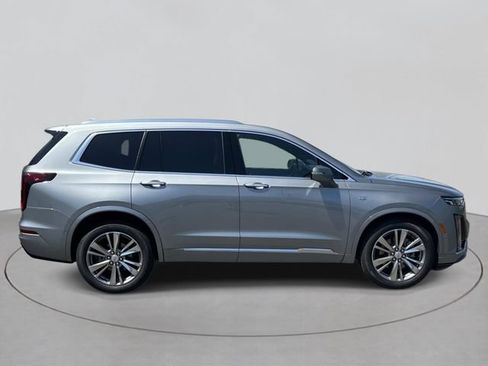 Certified 2025 Cadillac XT6 Premium Luxury w/ Platinum Package AWD/4WD image 5