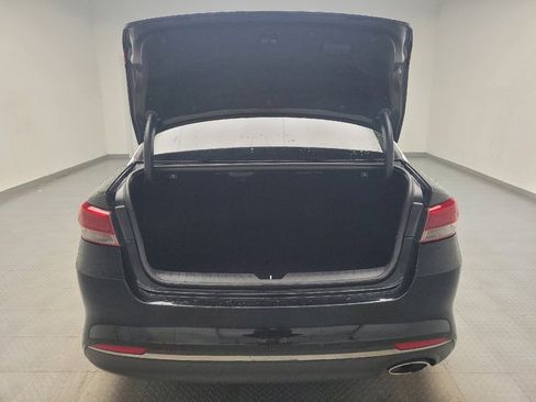 Used 2017 Kia Optima LX FWD image 29