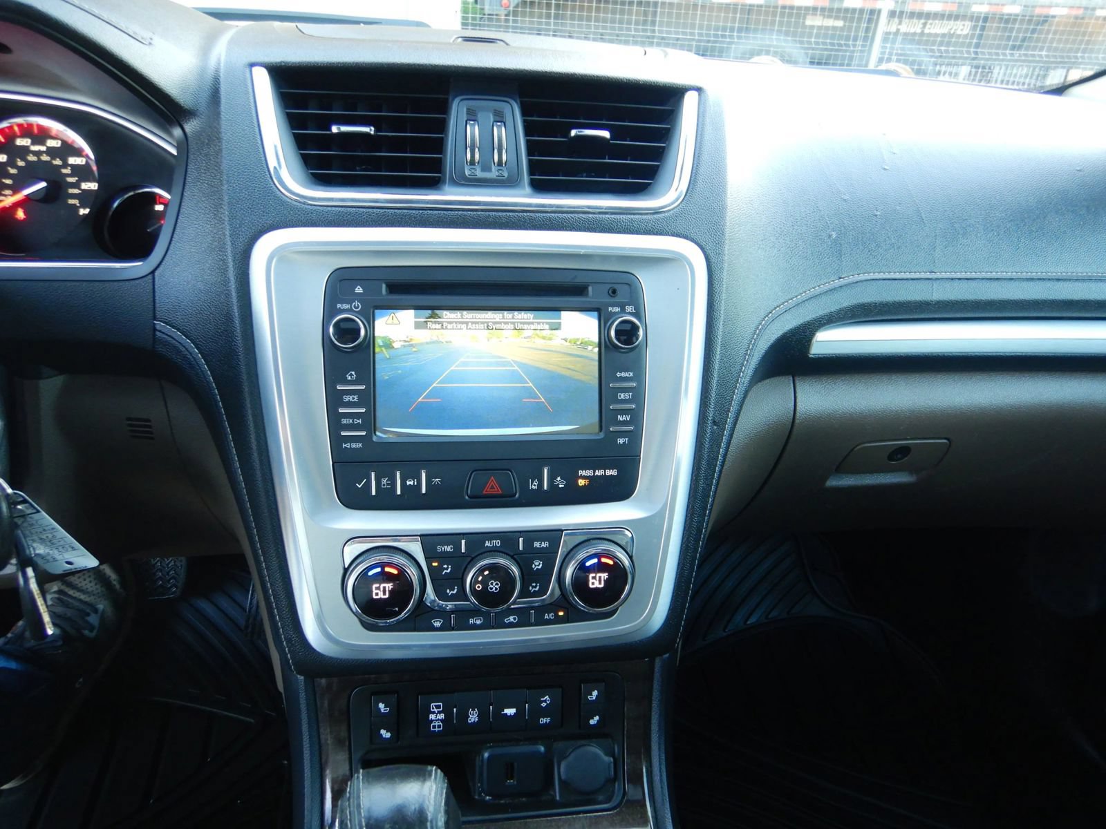 Used 2016 GMC Acadia SLT w/ Premium Edition AWD/4WD image 14