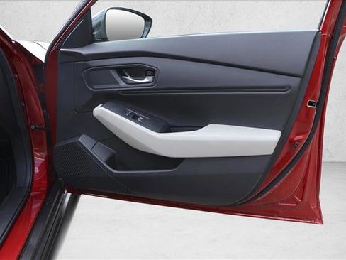 Used 2026 Honda Accord SE image 29