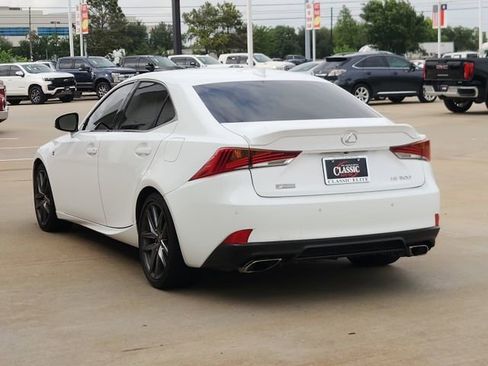 Used 2019 Lexus IS 300 F Sport w/ F Sport Package RWD image 7