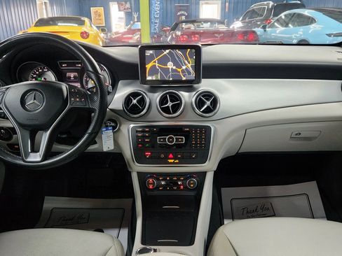 Used 2014 Mercedes-Benz CLA 250 4MATIC image 22