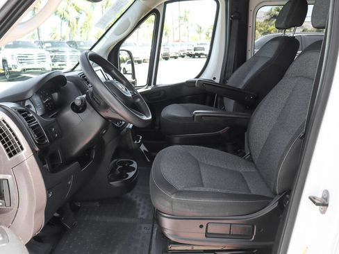 Used 2023 RAM ProMaster 3500 FWD image 24