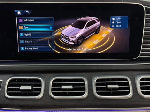 Used 2024 Mercedes-Benz GLE 450e 4MATIC w/ AMG Line Exterior image 28