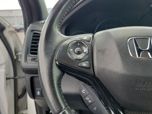 Used 2019 Honda HR-V Sport image 22