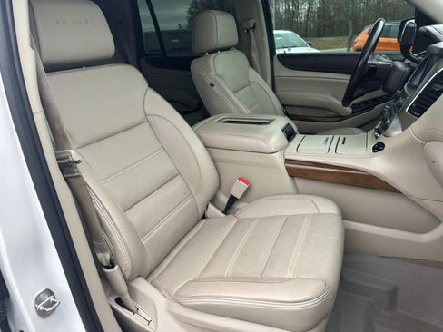 Used 2019 GMC Yukon Denali w/ Denali Ultimate Package image 24