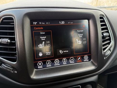 Used 2018 Jeep Compass Trailhawk w/ Cold Weather Group image 29