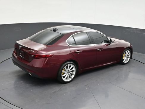 Used 2019 Alfa Romeo Giulia RWD image 20