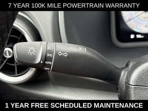 Used 2022 Hyundai Kona Limited AWD/4WD image 27